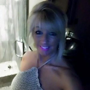 Meet your Posher, Joy